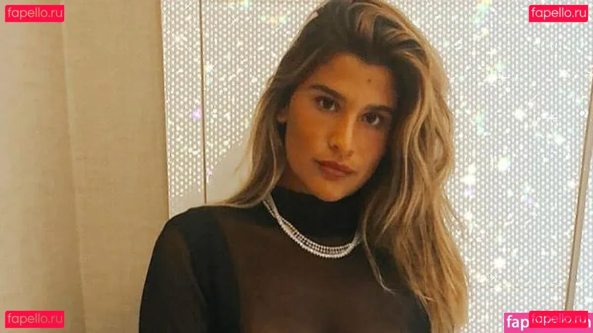 Giulia Costa Onlyfans Photo Gallery 