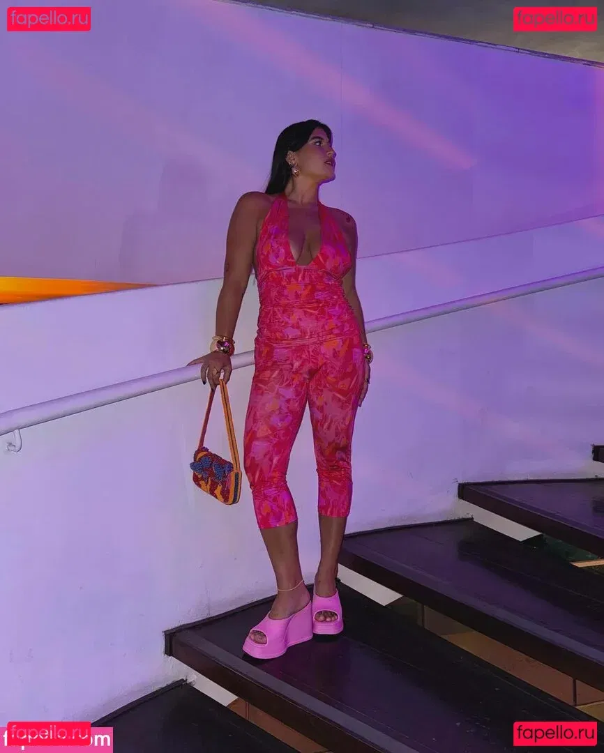 Giulia Costa Onlyfans Photo Gallery 