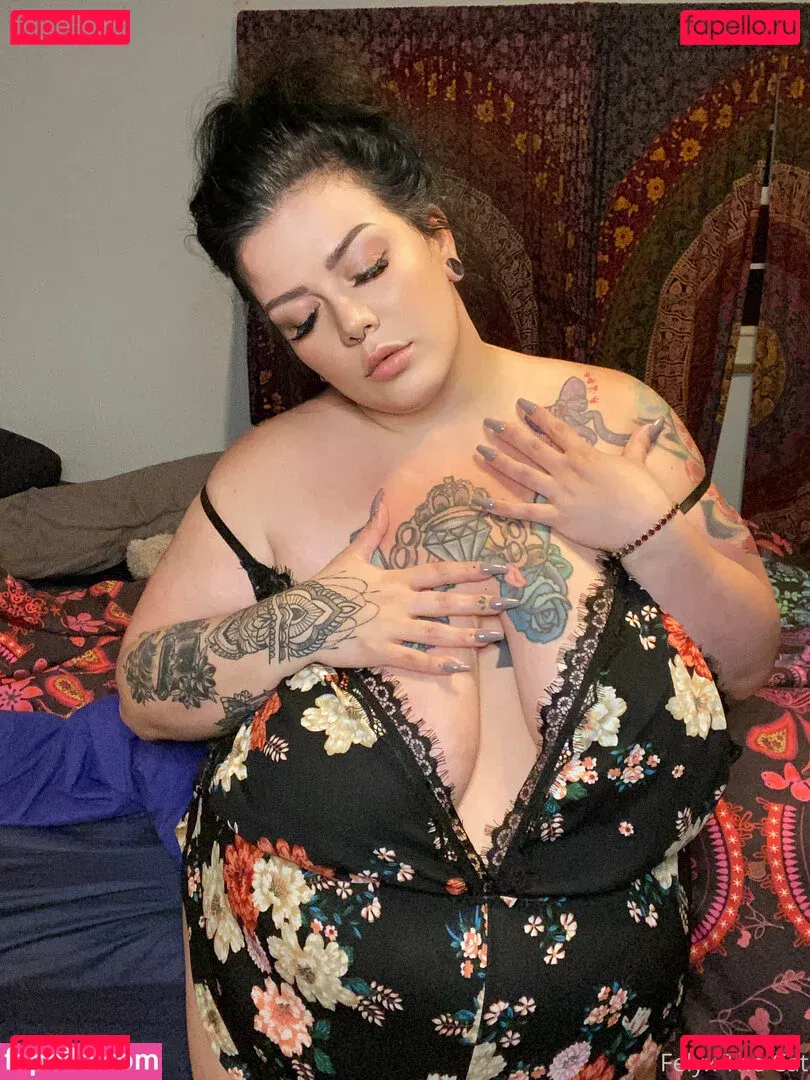 felyxthecat Onlyfans Photo Gallery 