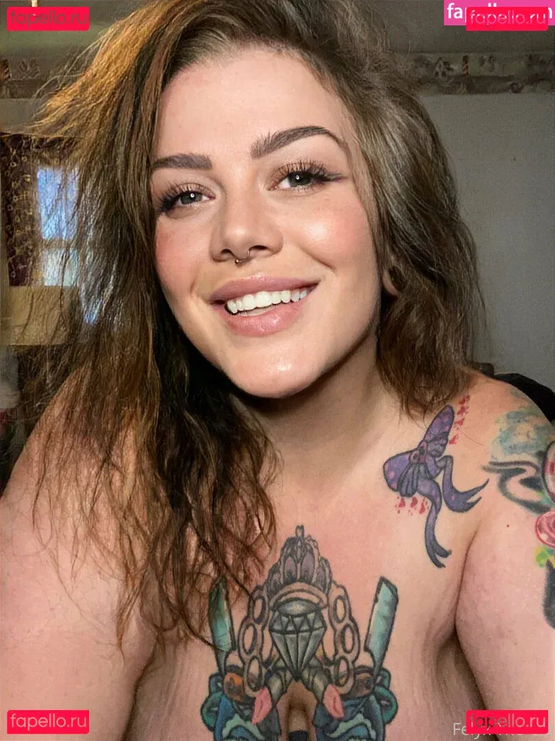 felyxthecat Onlyfans Photo Gallery 