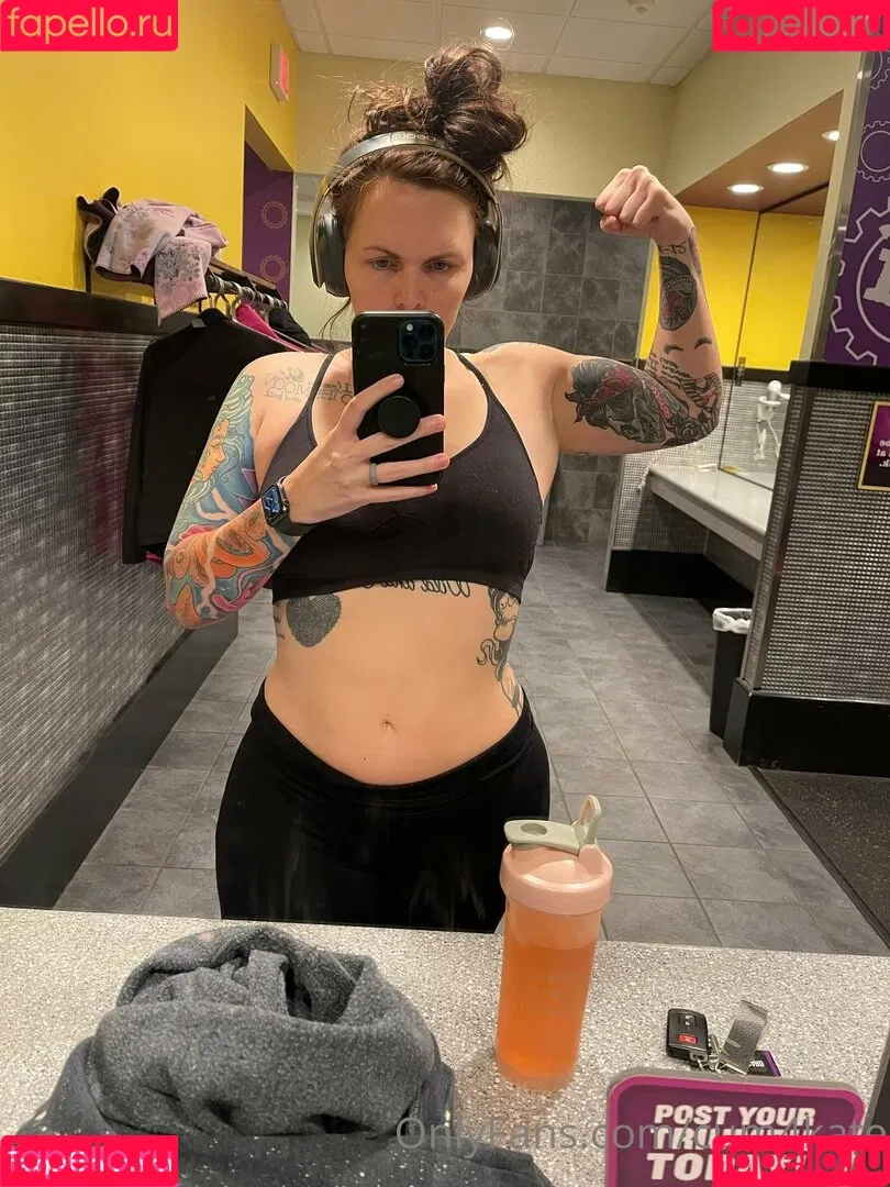 cum4kate Onlyfans Photo Gallery 