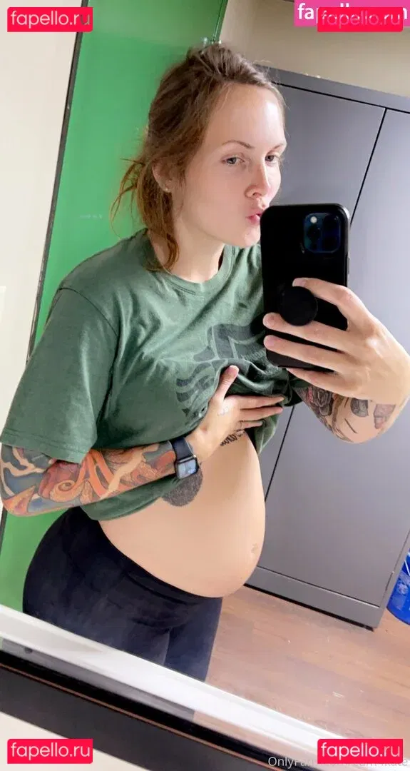 cum4kate Onlyfans Photo Gallery 