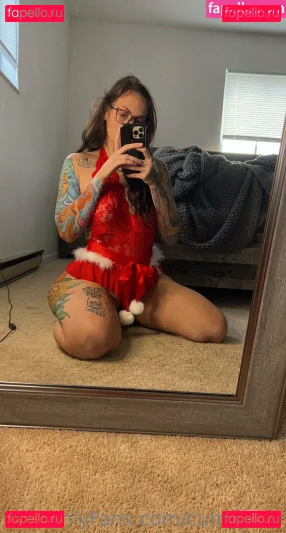 cum4kate Onlyfans Photo Gallery 