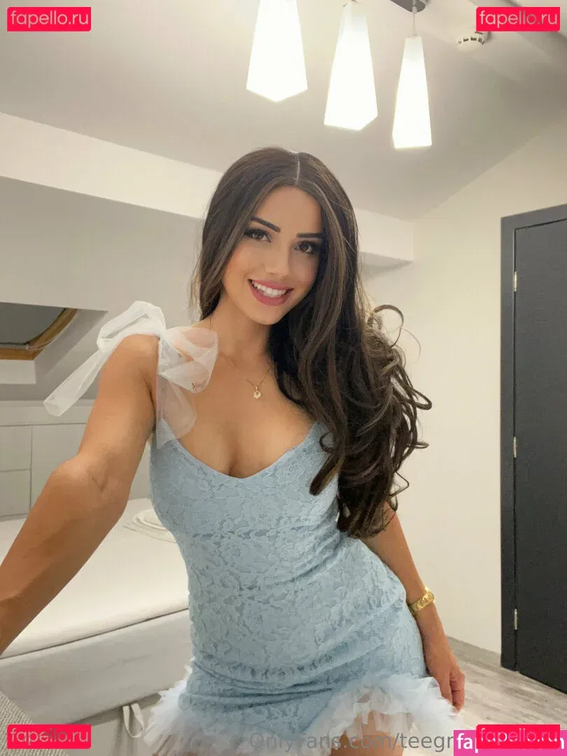 teegratheoracle Onlyfans Photo Gallery 