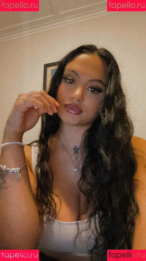 taylaraywhite Onlyfans Photo Gallery 
