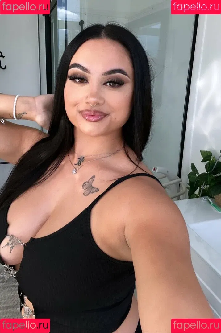 taylaraywhite Onlyfans Photo Gallery 