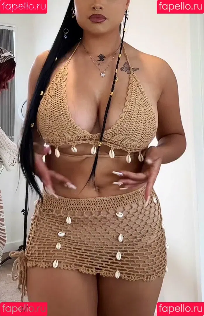 taylaraywhite Onlyfans Photo Gallery 