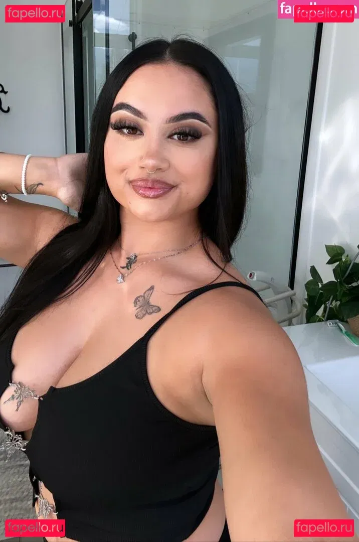 taylaraywhite Onlyfans Photo Gallery 