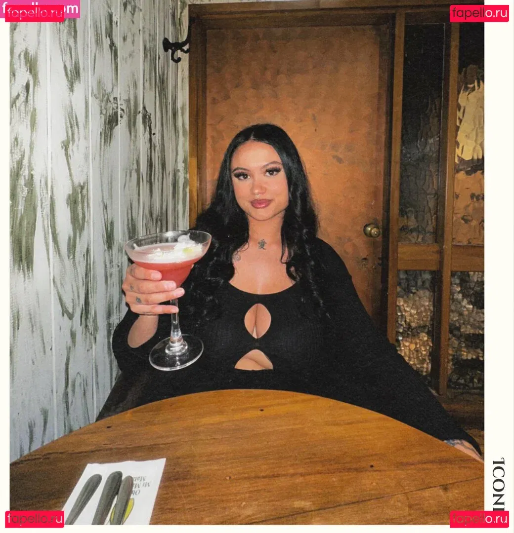 taylaraywhite Onlyfans Photo Gallery 