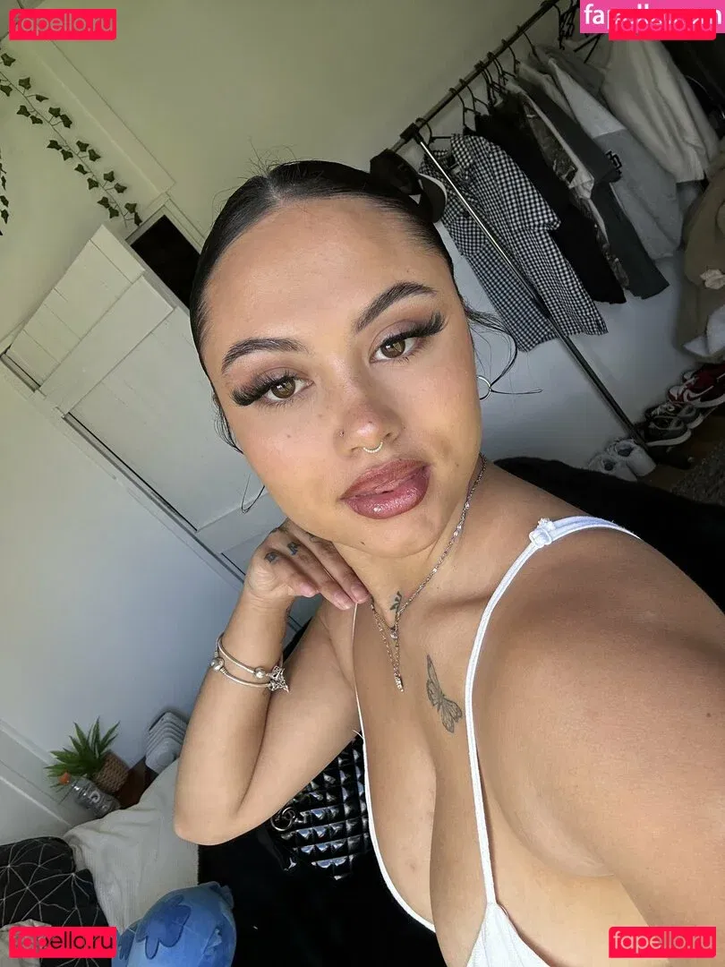 taylaraywhite Onlyfans Photo Gallery 