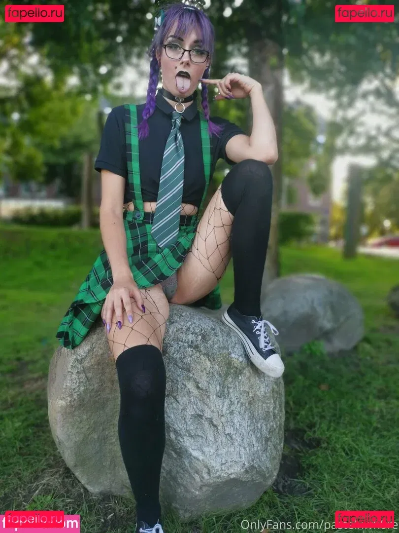 pastelwhxre Onlyfans Photo Gallery 