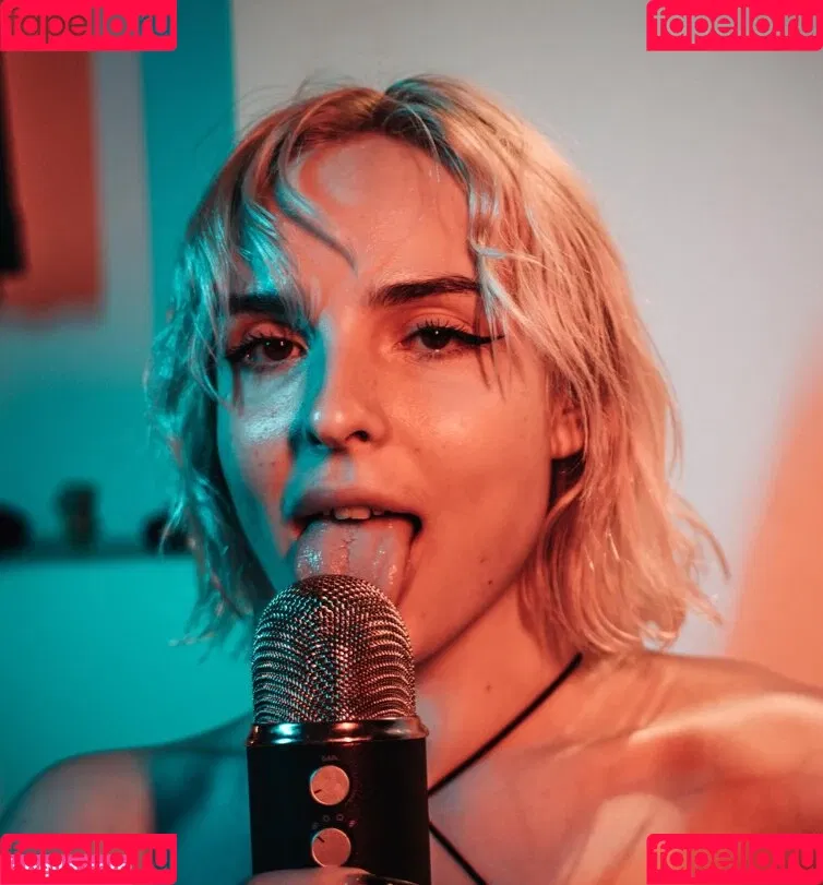 Kitty Cat Helza Onlyfans Photo Gallery 