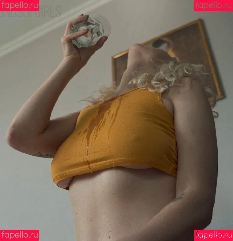 Kitty Cat Helza Onlyfans Photo Gallery 