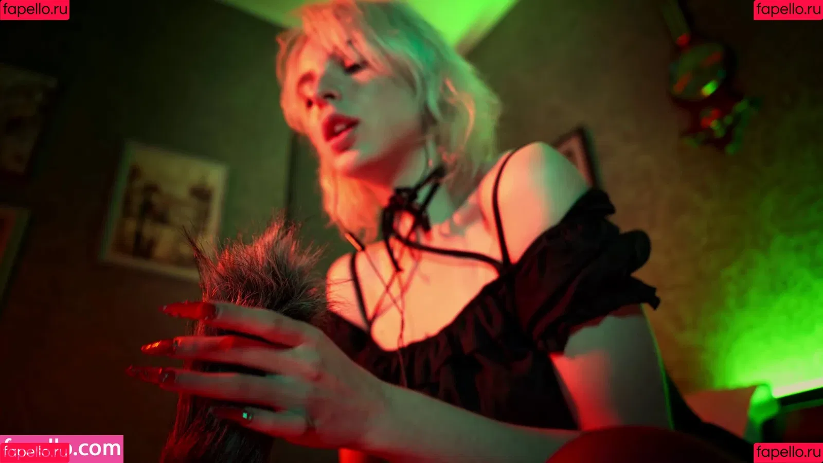 Kitty Cat Helza Onlyfans Photo Gallery 