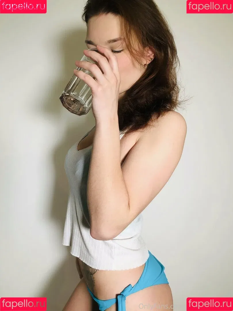 janeyslifepeek Onlyfans Photo Gallery 