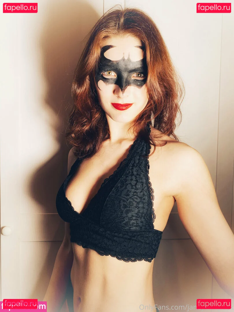 janeyslifepeek Onlyfans Photo Gallery 