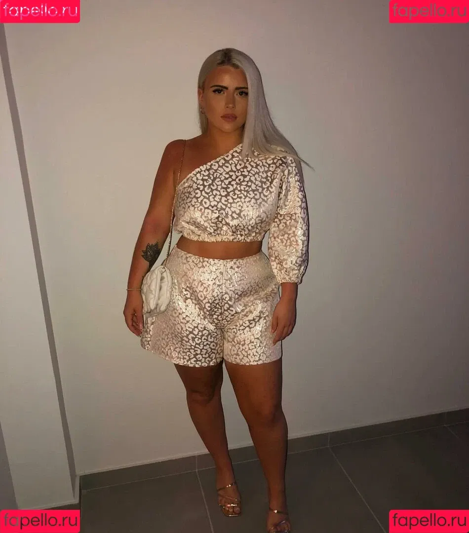 libbyrebecca Onlyfans Photo Gallery 