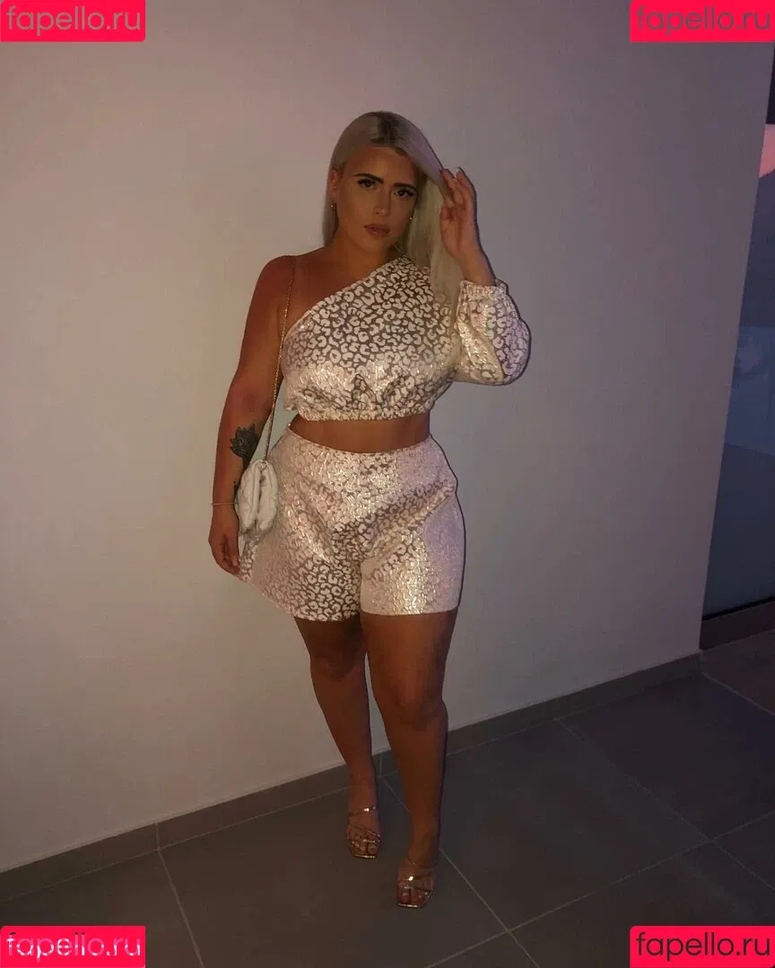 libbyrebecca Onlyfans Photo Gallery 