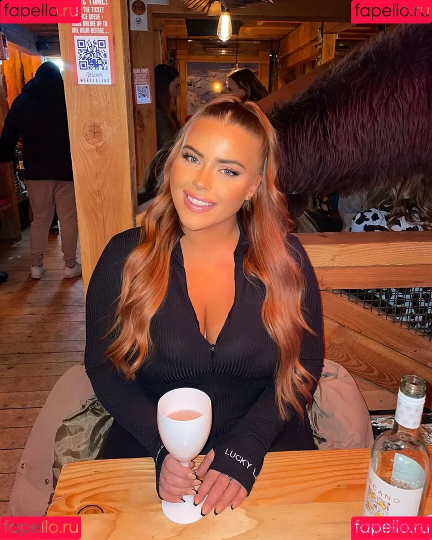 libbyrebecca Onlyfans Photo Gallery 