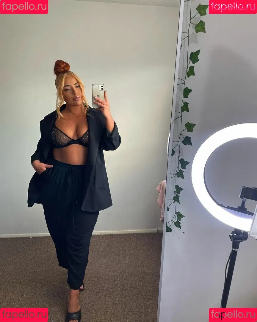 libbyrebecca Onlyfans Photo Gallery 