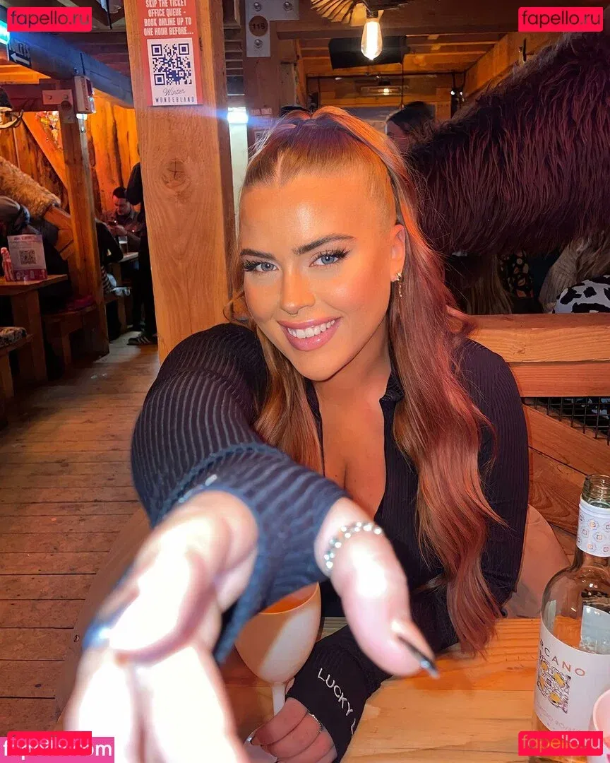 libbyrebecca Onlyfans Photo Gallery 