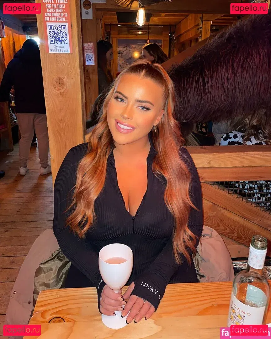 libbyrebecca Onlyfans Photo Gallery 