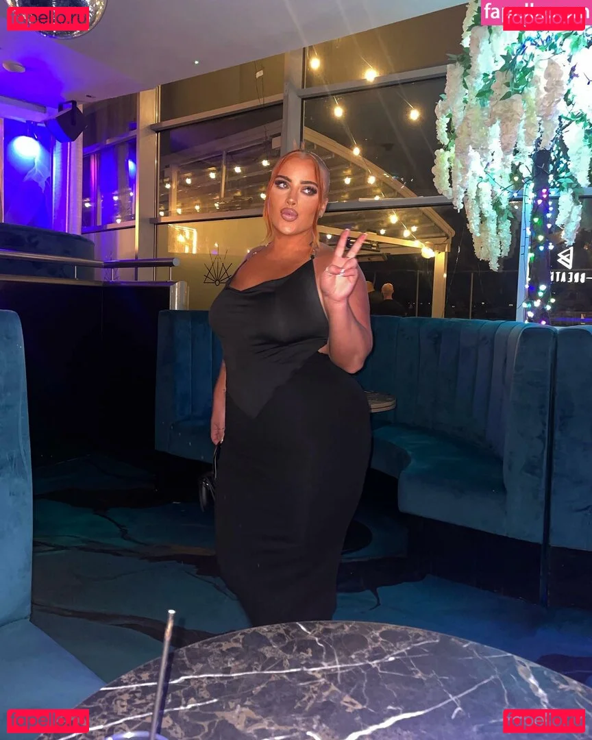 libbyrebecca Onlyfans Photo Gallery 