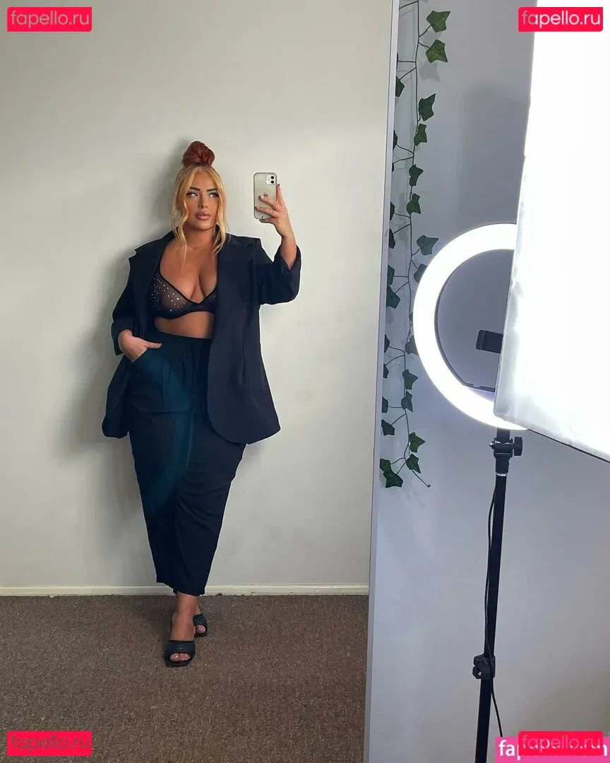 libbyrebecca Onlyfans Photo Gallery 