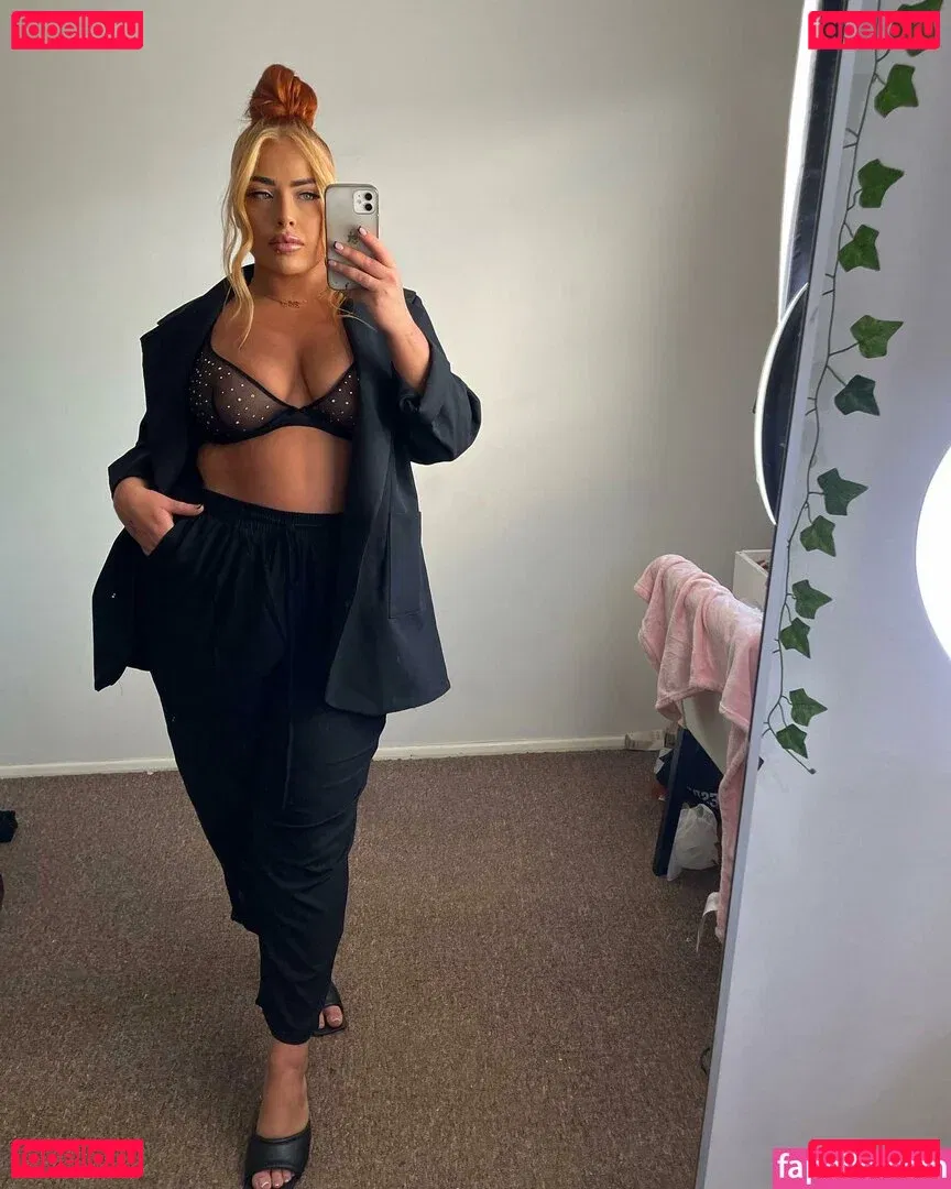 libbyrebecca Onlyfans Photo Gallery 