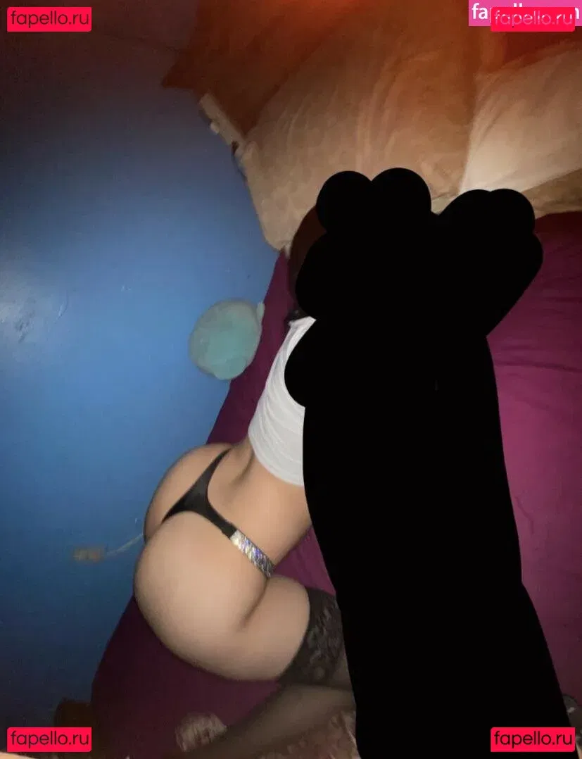 onethiclatina Onlyfans Photo Gallery 