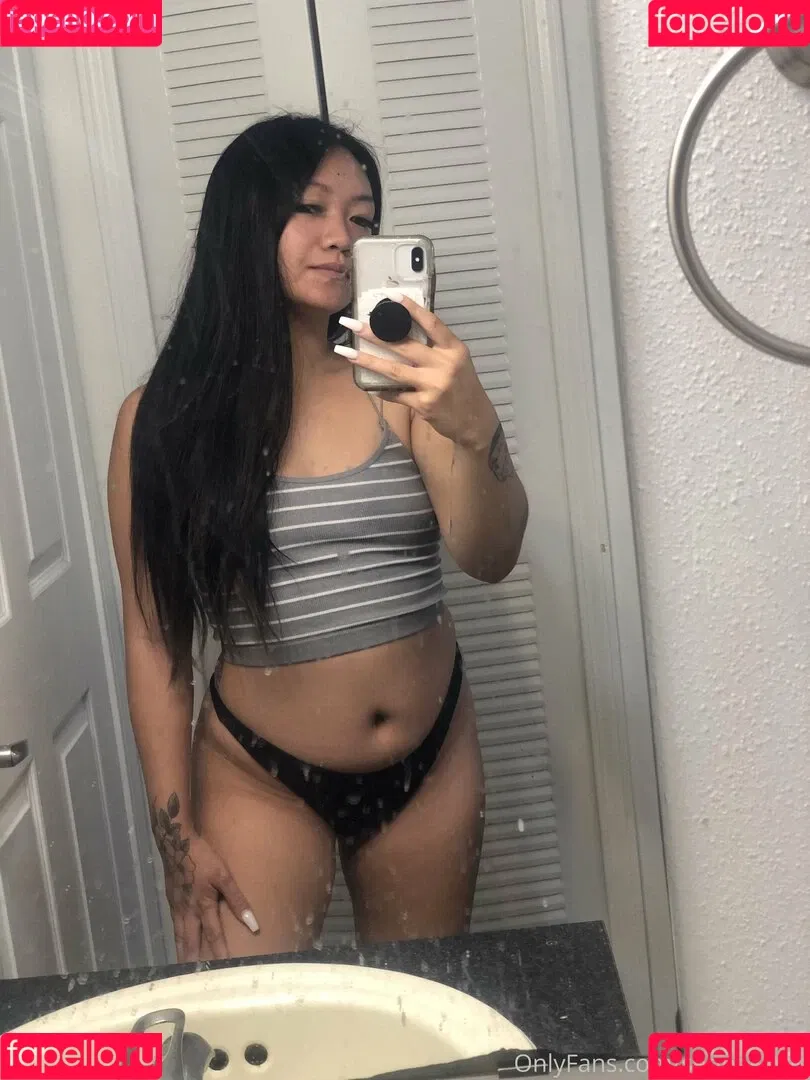 senpaiyang Onlyfans Photo Gallery 