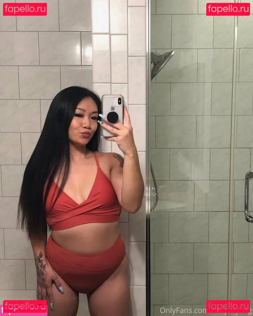 senpaiyang Onlyfans Photo Gallery 