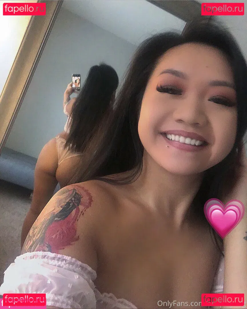 senpaiyang Onlyfans Photo Gallery 