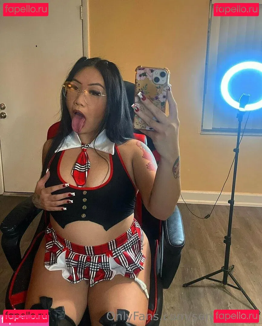 senpaiyang Onlyfans Photo Gallery 