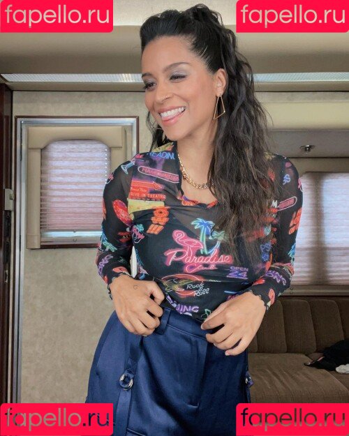 Lilly Singh Onlyfans Photo Gallery 