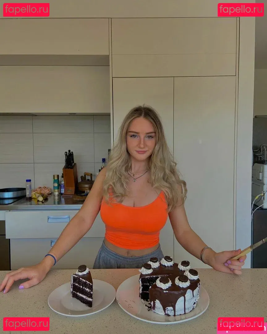 Ruby Pearl Esler Onlyfans Photo Gallery 