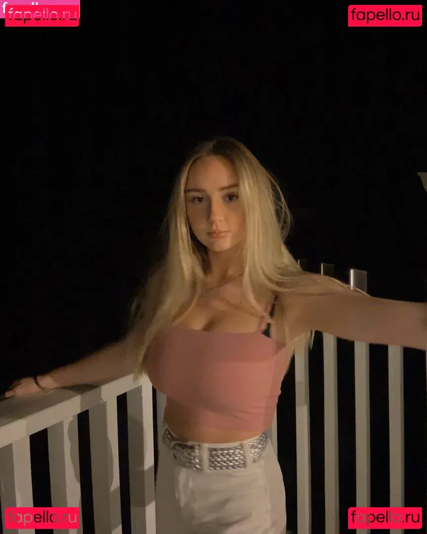 Ruby Pearl Esler Onlyfans Photo Gallery 