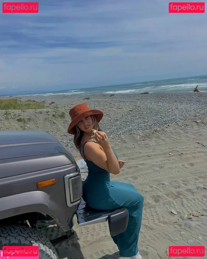 Ruby Pearl Esler Onlyfans Photo Gallery 