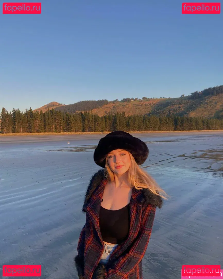 Ruby Pearl Esler Onlyfans Photo Gallery 