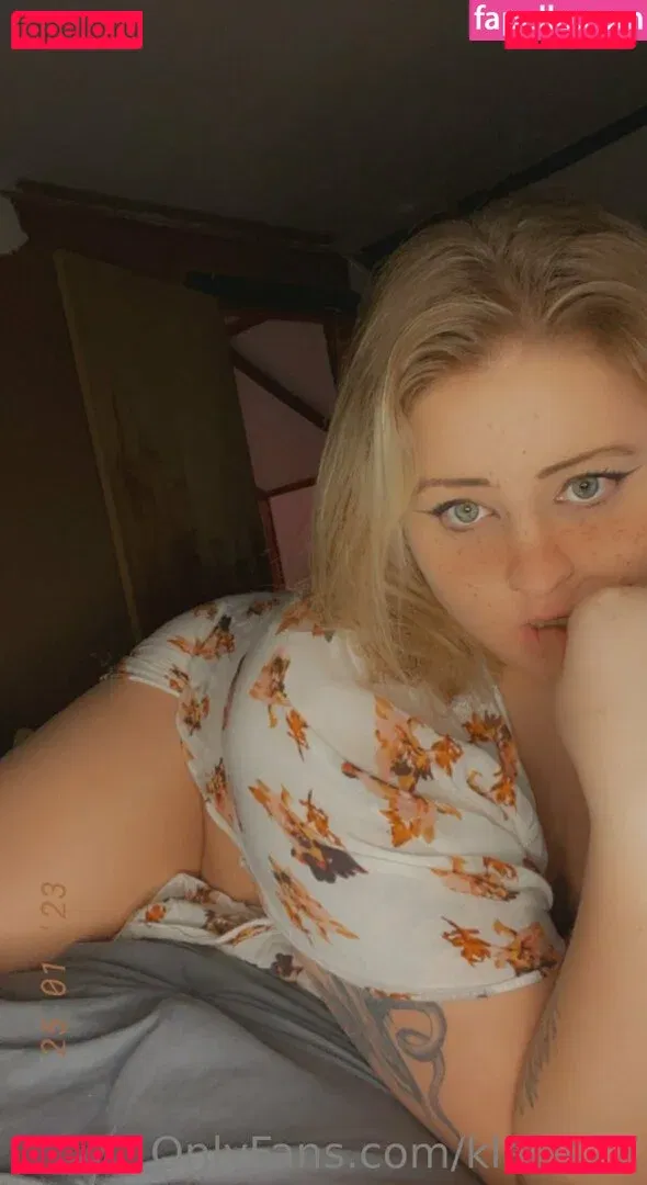 sillygirl9822 Onlyfans Photo Gallery 