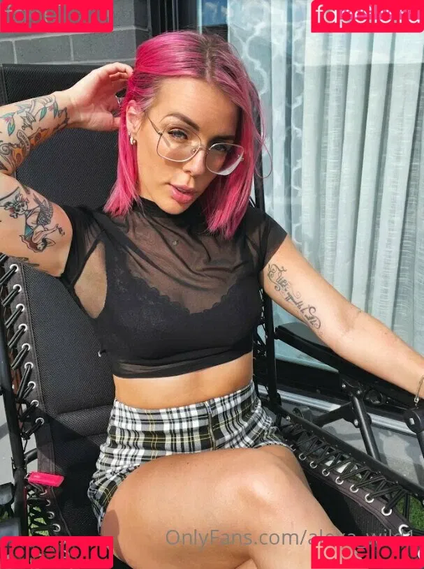 layrose1 Onlyfans Photo Gallery 