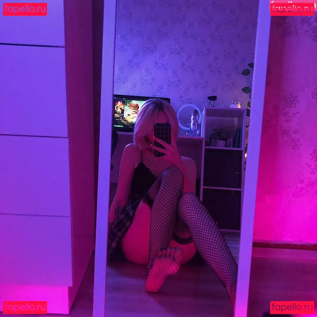 disi_asakura Onlyfans Photo Gallery 