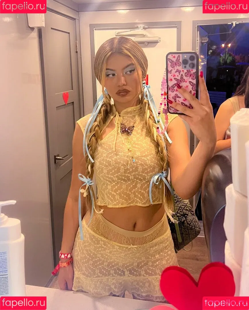 Sofia Jamora Onlyfans Photo Gallery 