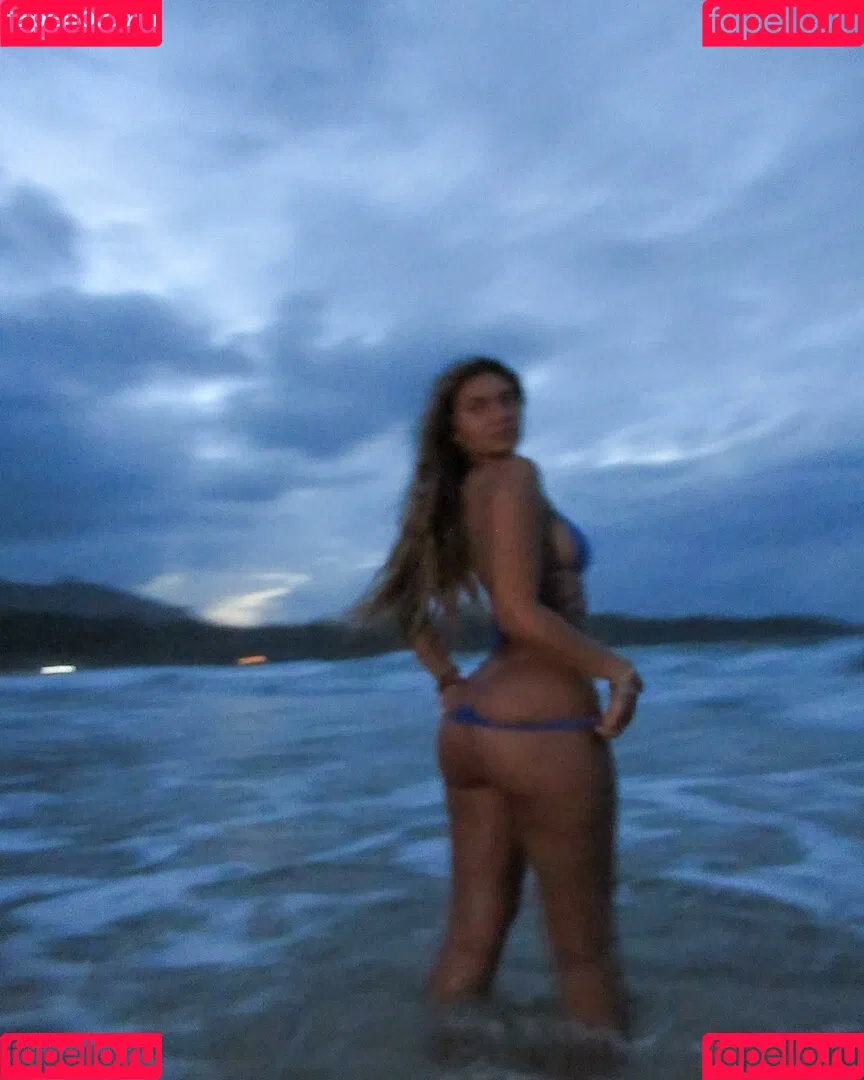 Sofia Jamora Onlyfans Photo Gallery 