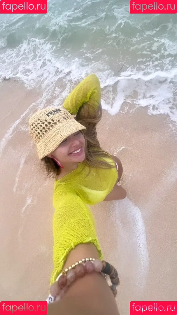 Sofia Jamora Onlyfans Photo Gallery 