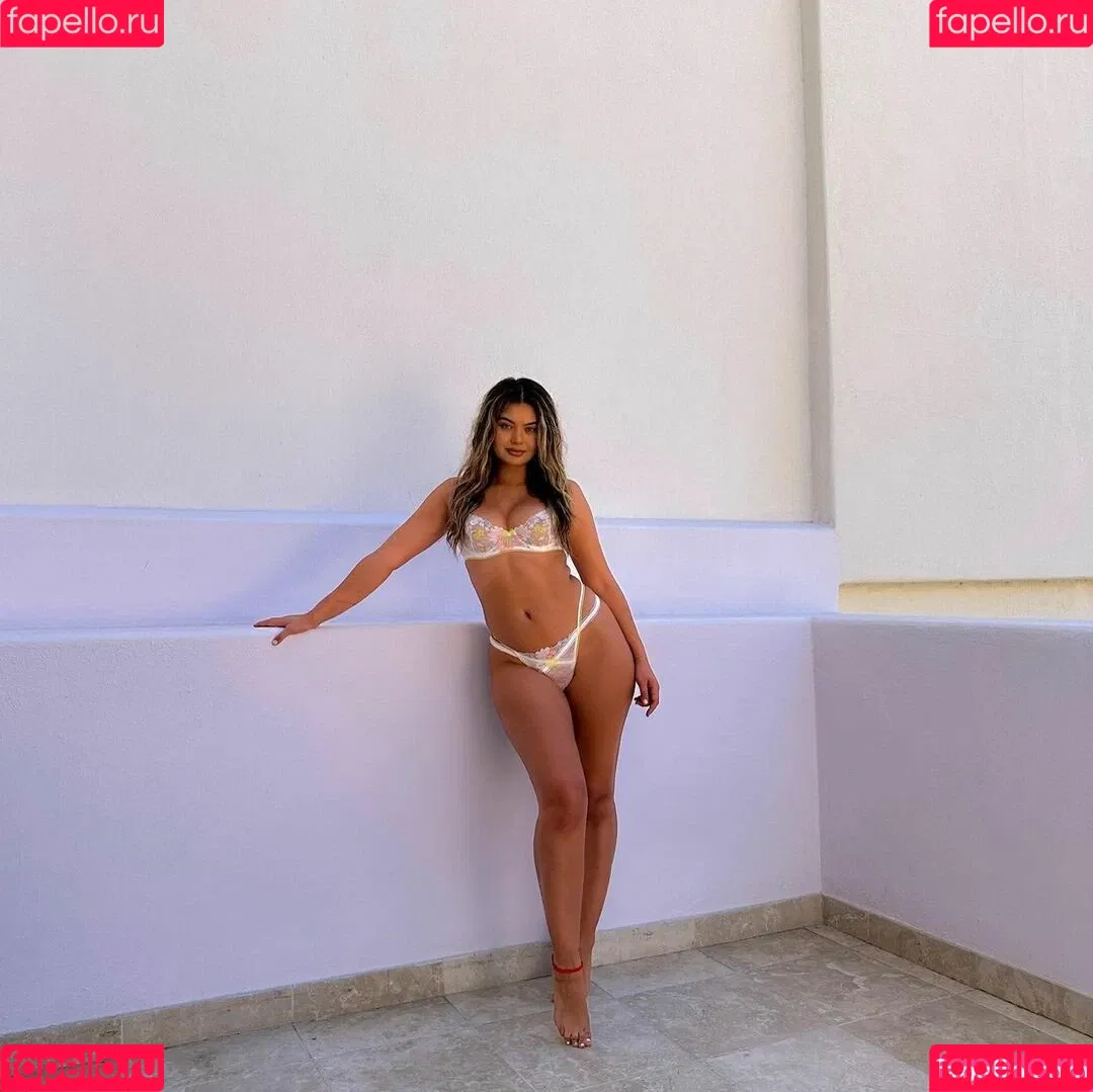 Sofia Jamora Onlyfans Photo Gallery 