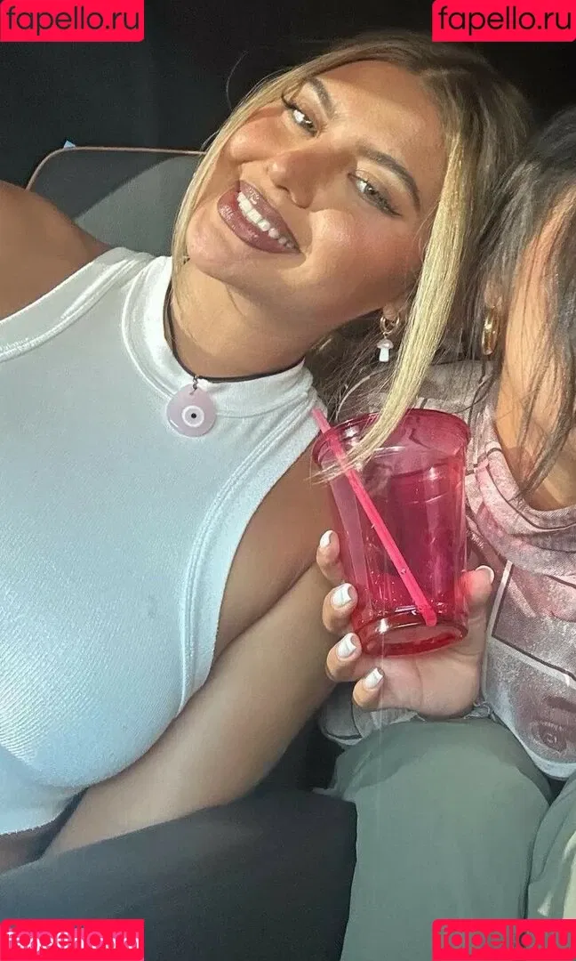 Sofia Jamora Onlyfans Photo Gallery 