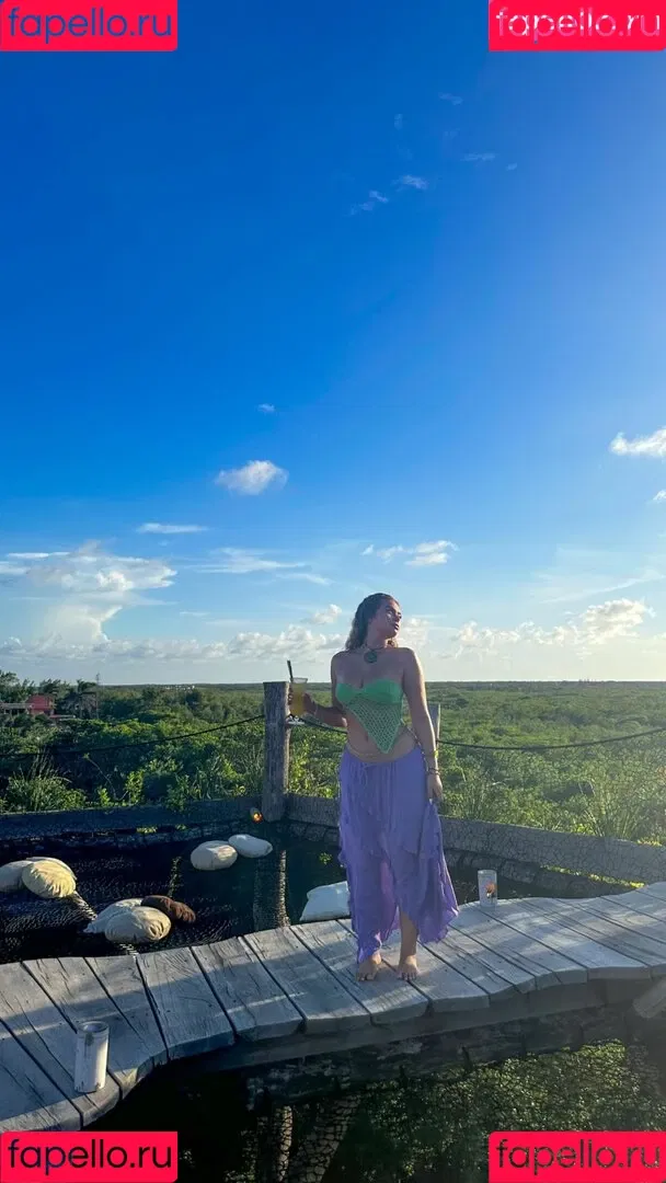Sofia Jamora Onlyfans Photo Gallery 