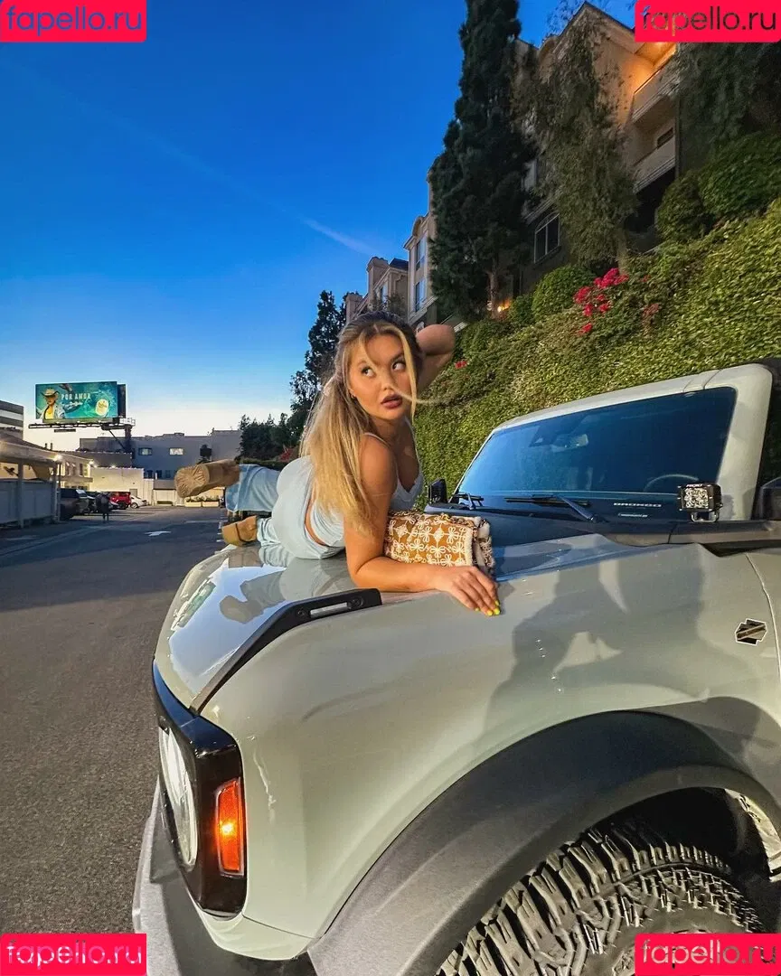 Sofia Jamora Onlyfans Photo Gallery 