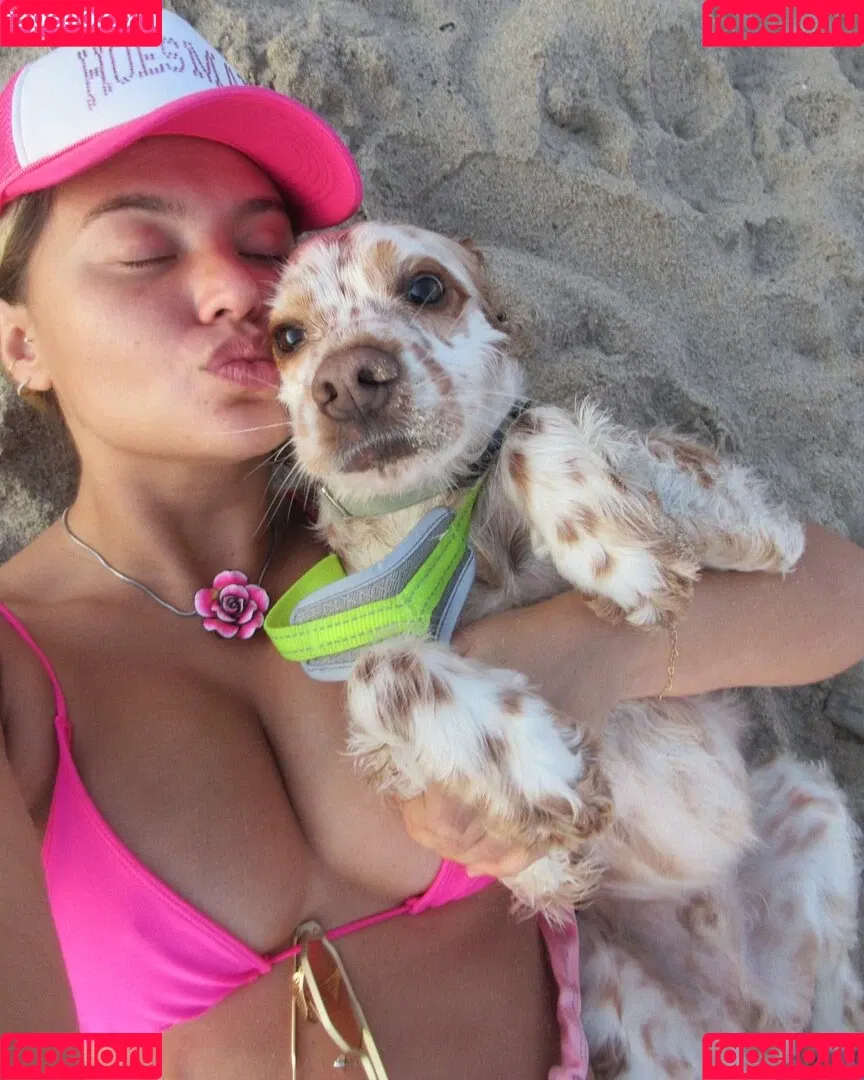 Sofia Jamora Onlyfans Photo Gallery 